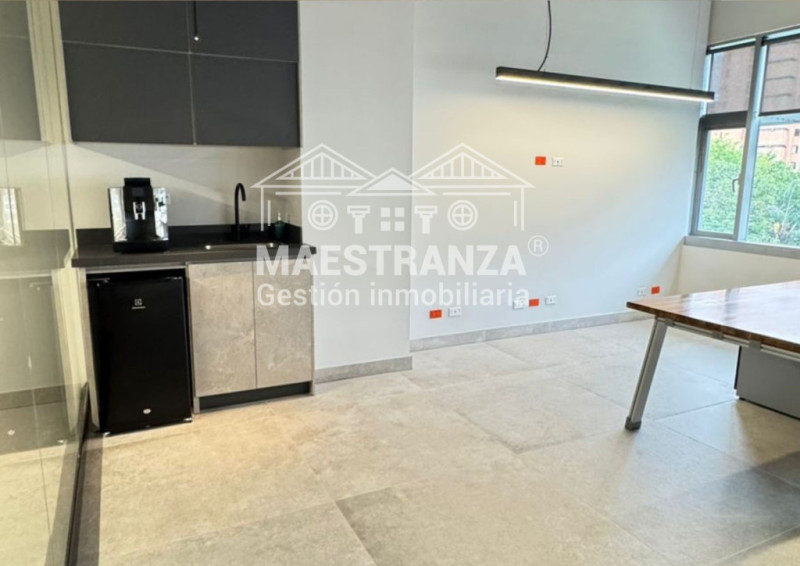 Oficina en venta en El Poblado, Medellín 5