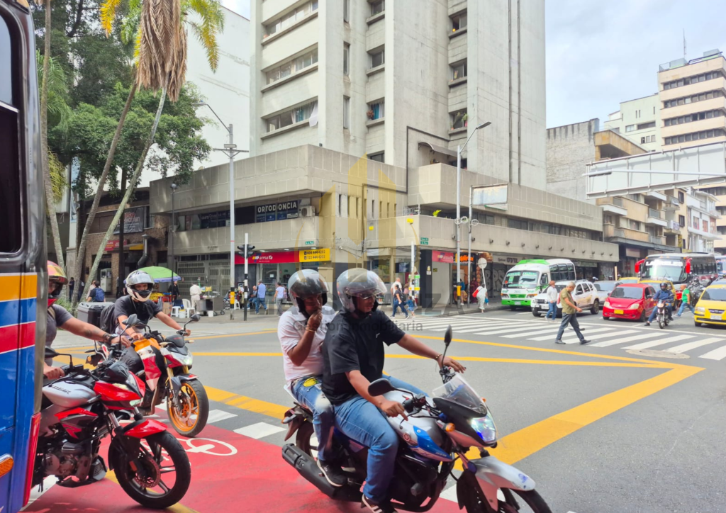 Local comercial en venta en La candelaria, Medellín 4