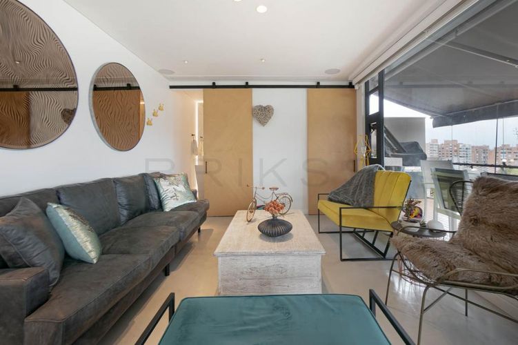 Apartamento de 3 alcobas en venta en Santa Ana, Bogotá, 150 m² · foto 2 de 24