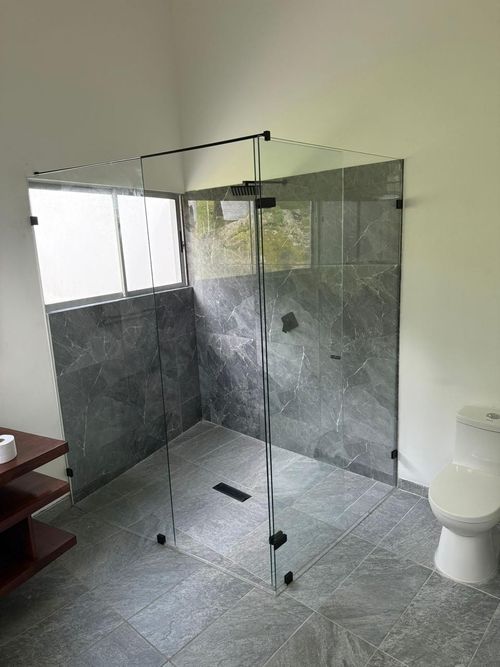 Casa de 10 alcobas en venta en Los Balsos, Medellín, 1000 m² · foto 19 de 20