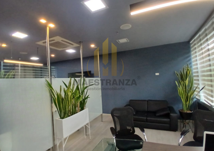 Oficina en arriendo en Alejandría, Medellín, 50 m² · foto 4 de 8