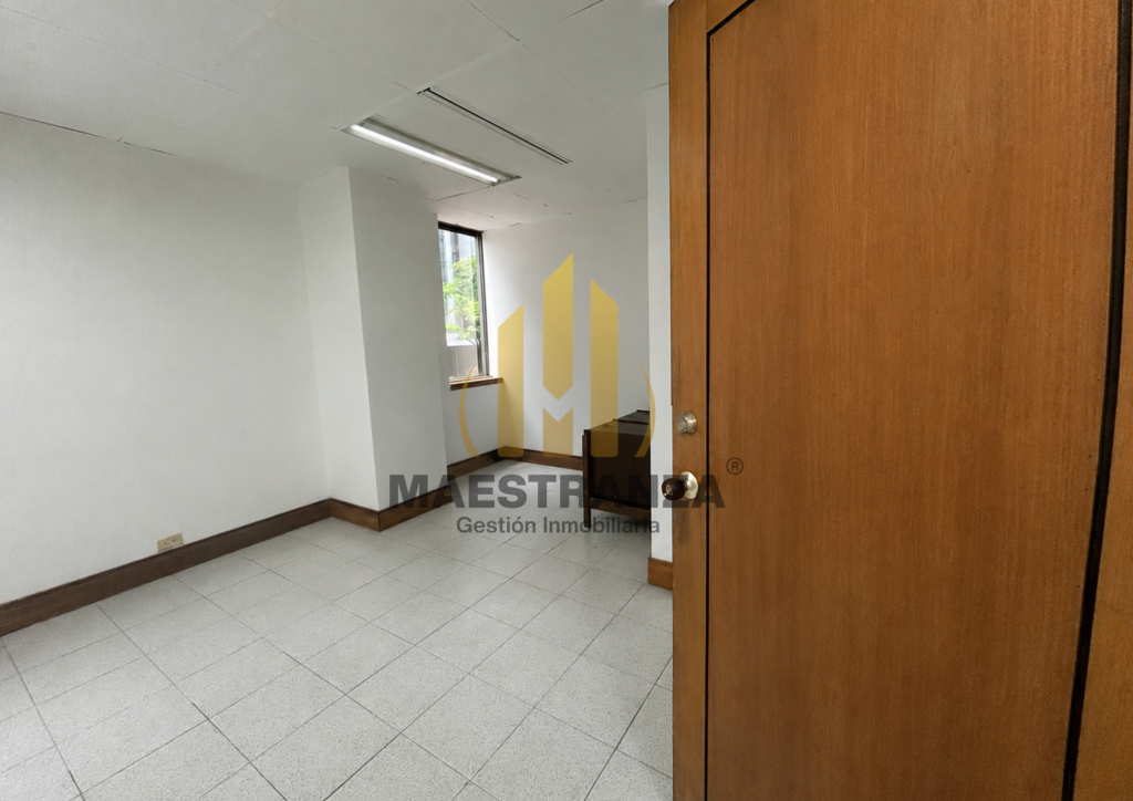 Consultorio en venta en El Poblado, Medellín 4