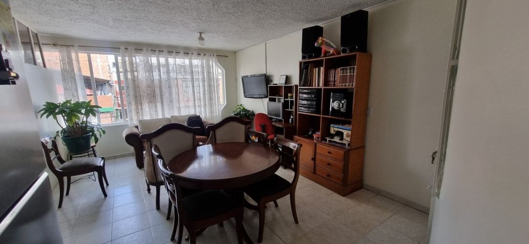 Casa de 9 alcobas en venta en Boita Et. I, Bogotá, 336 m² · foto 12 de 15