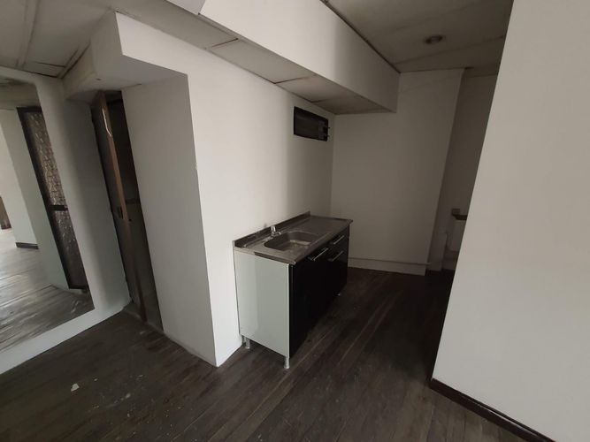 Bodega en arriendo en Perpetuo Socorro, Medellín, 190 m² · foto 8 de 12