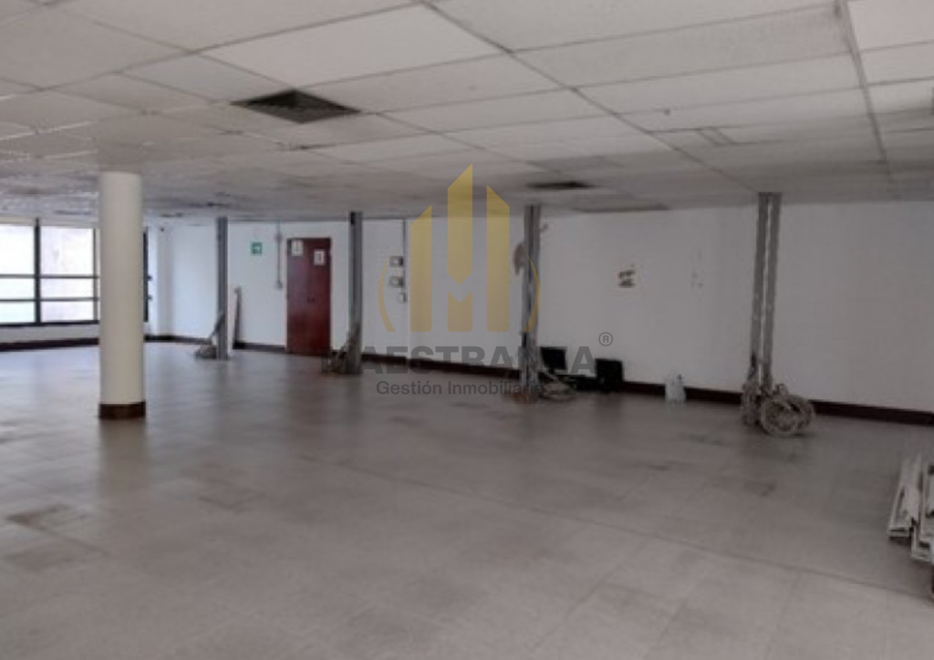 Edificio en venta en El Poblado, Medellín 5