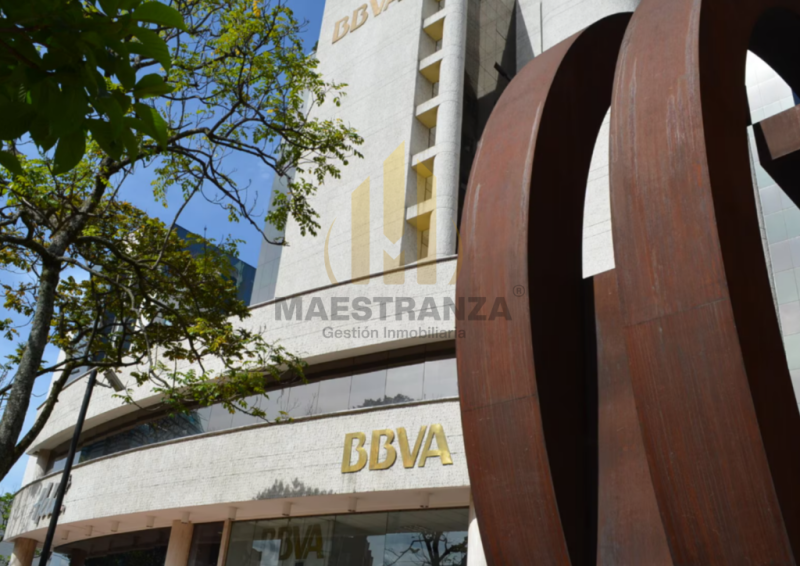 Oficina en venta en El Poblado, Medellín 3