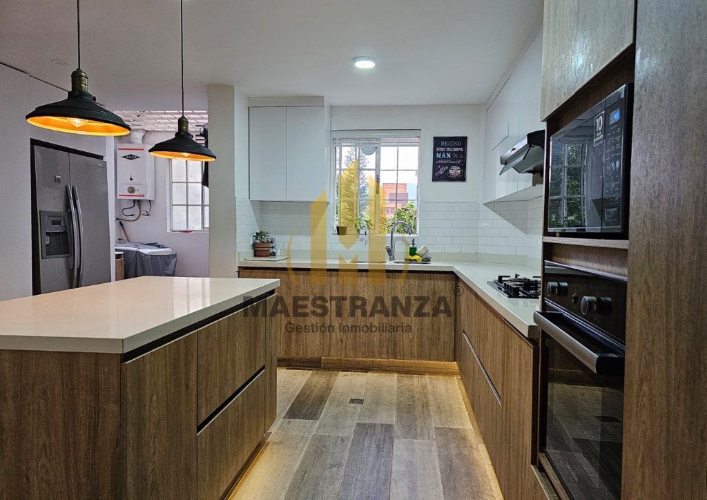 Casa en venta en El Poblado, Medellín 3