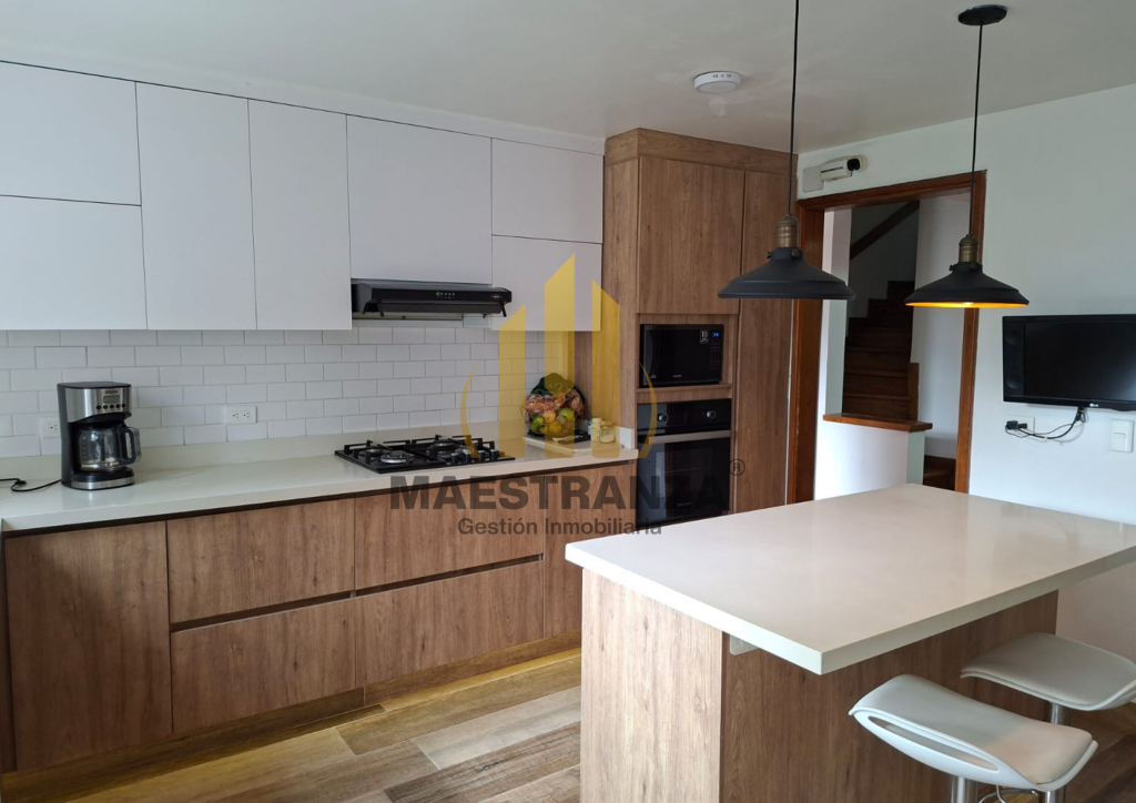 Casa en venta en El Poblado, Medellín 5
