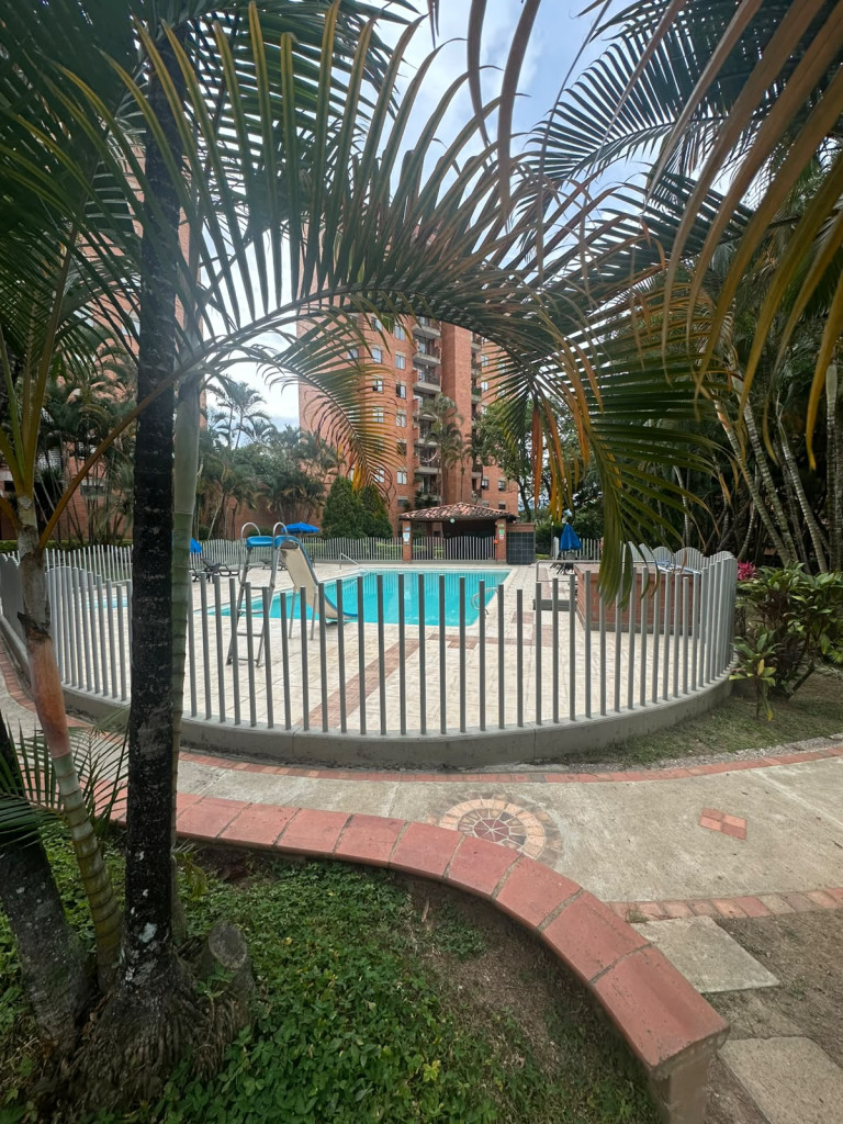 Apartamento en venta en Belén, Medellín · foto 23 de 24