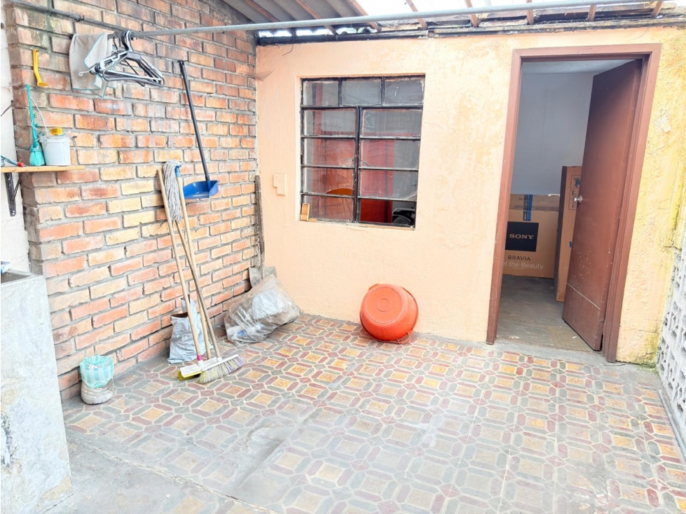 Casa en venta en La Soledad, Bogotá · foto 2 de 11