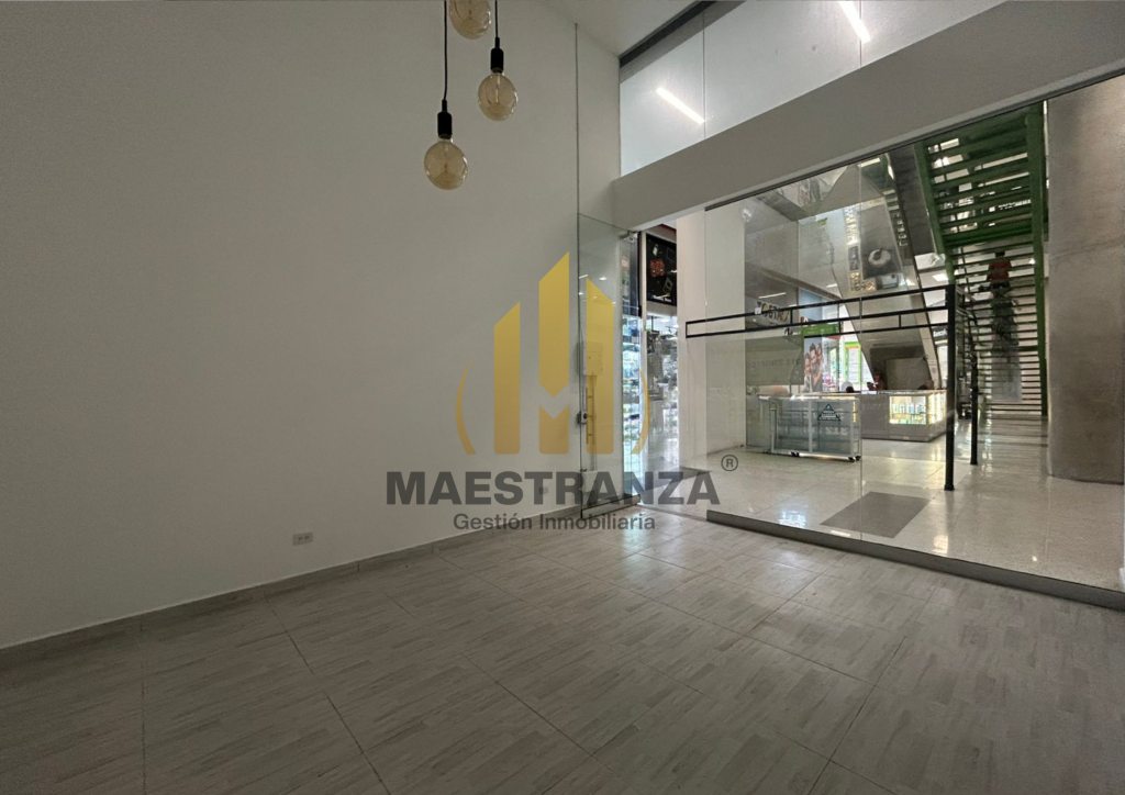 Local comercial en venta en La candelaria, Medellín 3
