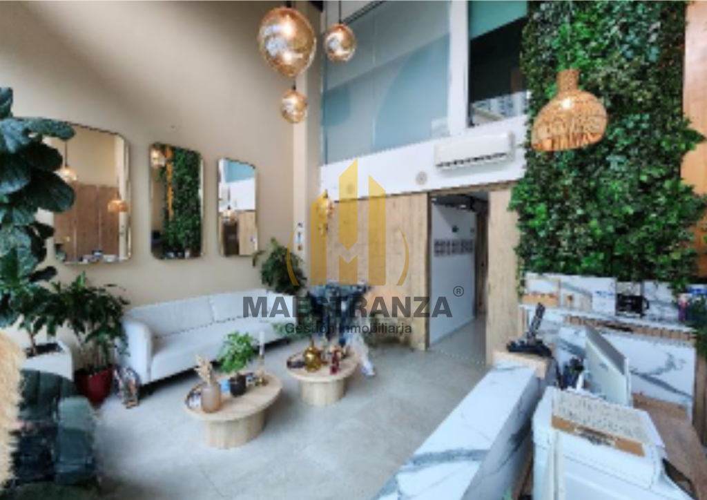Local comercial en venta en El Poblado, Medellín 3