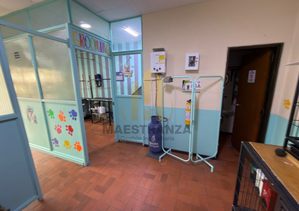 Local comercial en venta en Los colores, Medellín 5