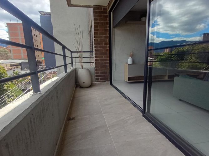 Apartamento de 3 alcobas en venta en Laureles, Medellín, 104 m² · foto 19 de 19