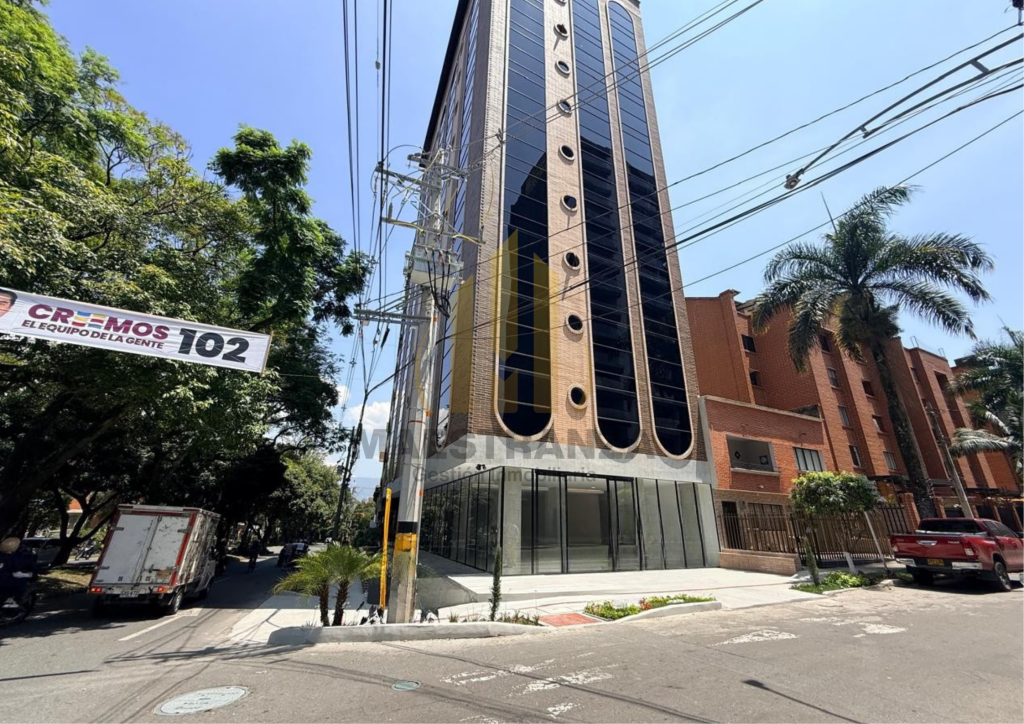Edificio en venta en Laureles, Medellín 2