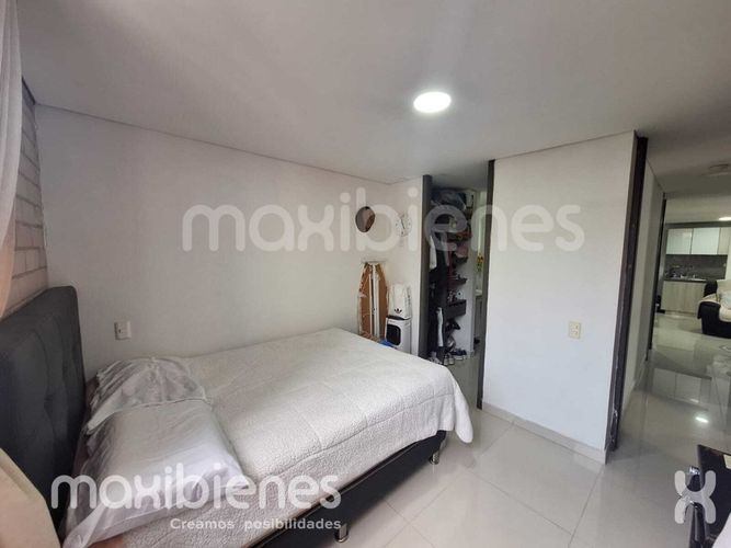Apartamento de 3 alcobas en venta en Aves Maria, Sabaneta, 69 m² · foto 5 de 15