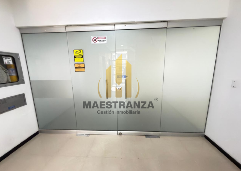 Oficina en venta en El Poblado, Medellín 3