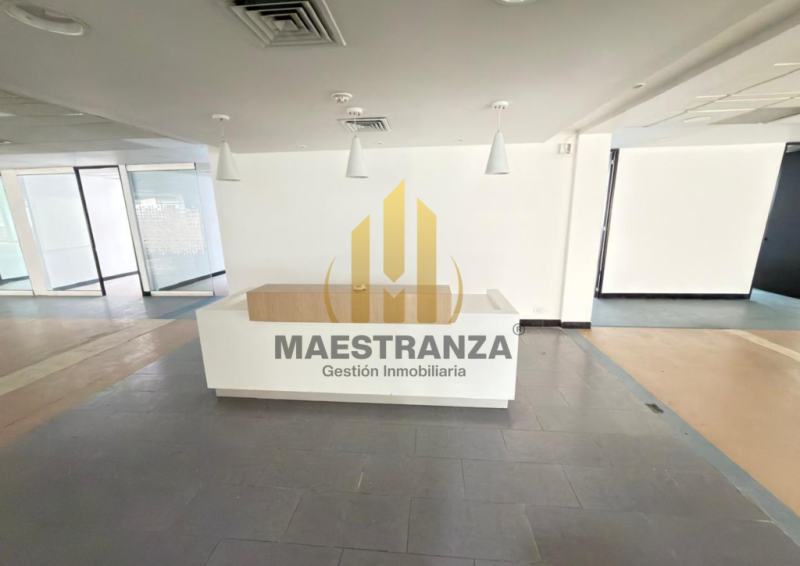 Oficina en venta en El Poblado, Medellín 5