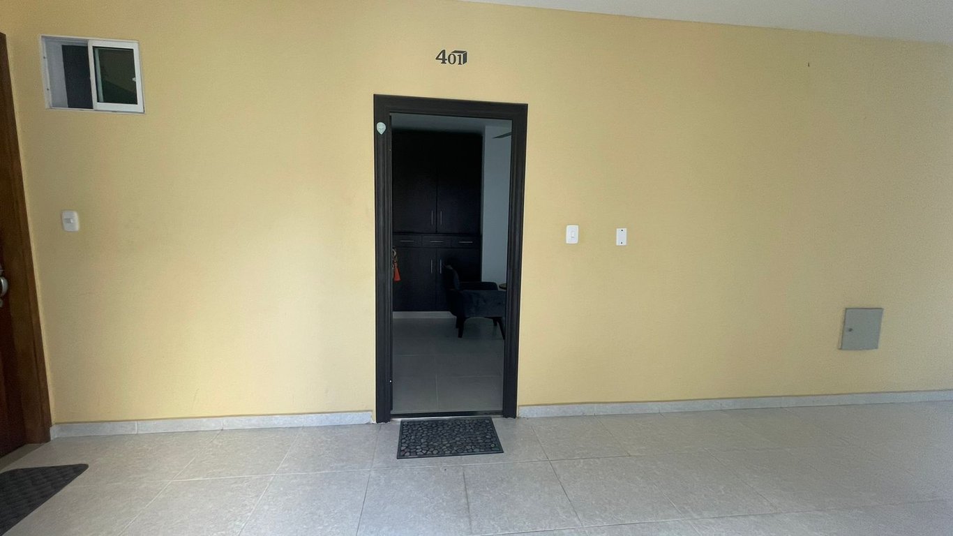 Apartamento en venta en La Castellana, Montería · foto 2 de 12