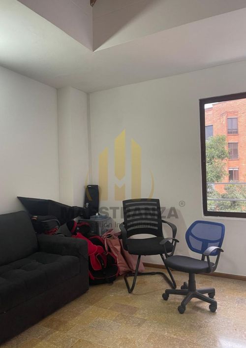 Oficina en arriendo en La Aguacatala, Medellín, 170 m² · foto 3 de 12