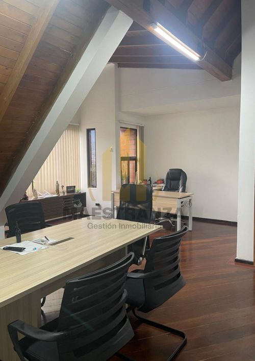 Oficina en arriendo en La Aguacatala, Medellín, 170 m² · foto 9 de 12