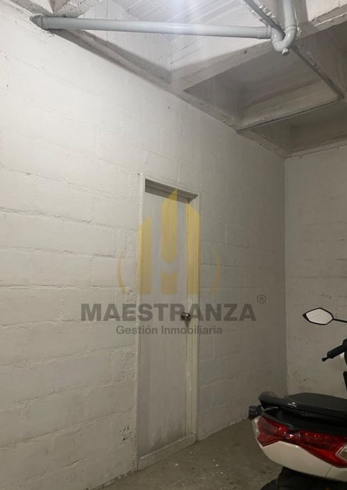 Oficina en arriendo en La Aguacatala, Medellín, 170 m² · foto 10 de 12