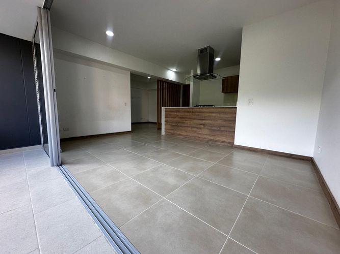 Apartamento de 3 alcobas en arriendo en Prados De Sabaneta, Sabaneta, 85 m² · foto 6 de 17