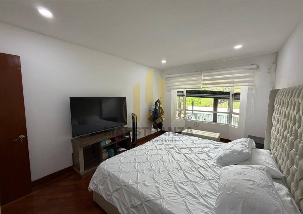 Casa en venta en El Poblado, Medellín 3