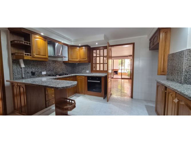Apartamento de 3 alcobas en venta en Alameda, Bogotá, 223 m² · foto 5 de 19