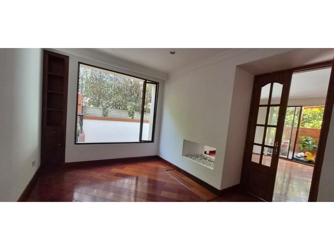 Apartamento de 3 alcobas en venta en Alameda, Bogotá, 223 m² · foto 10 de 19