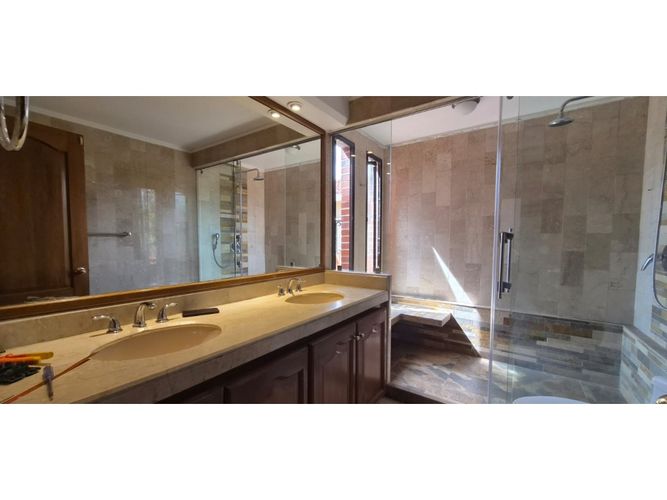 Apartamento de 3 alcobas en venta en Alameda, Bogotá, 223 m² · foto 11 de 19