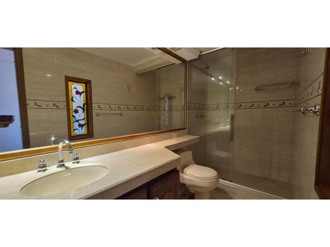 Apartamento de 3 alcobas en venta en Alameda, Bogotá, 223 m² · foto 15 de 19