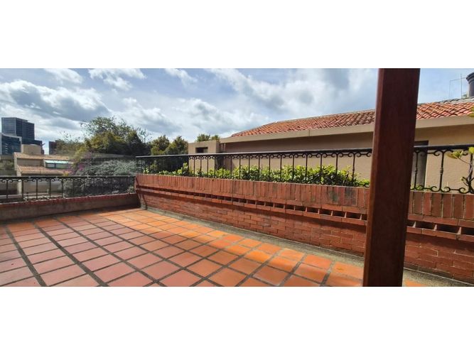 Apartamento de 3 alcobas en venta en Alameda, Bogotá, 223 m² · foto 16 de 19