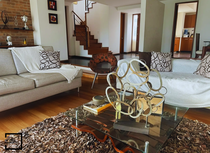 Casa de 4 alcobas en venta en Siberia, Cota, 254 m² · foto 7 de 9