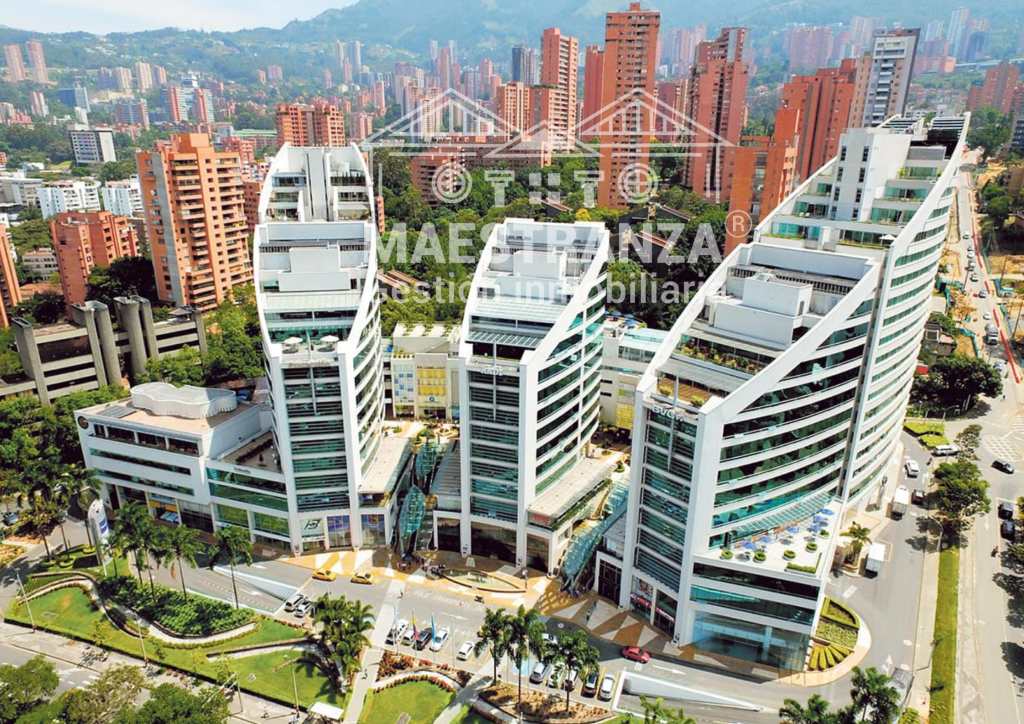 Local comercial en venta en El Poblado, Medellín 2