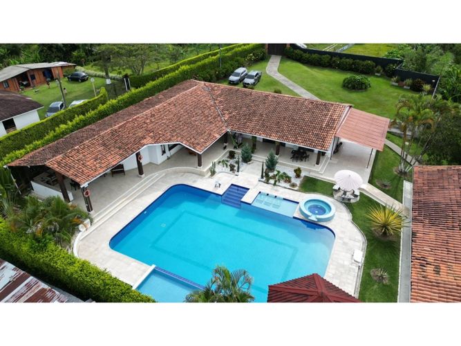 Finca en venta en Condina, Pereira, 1776 m² · foto 3 de 24