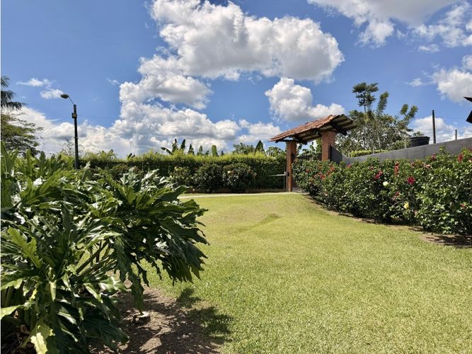Finca en venta en Condina, Pereira, 1776 m² · foto 10 de 24