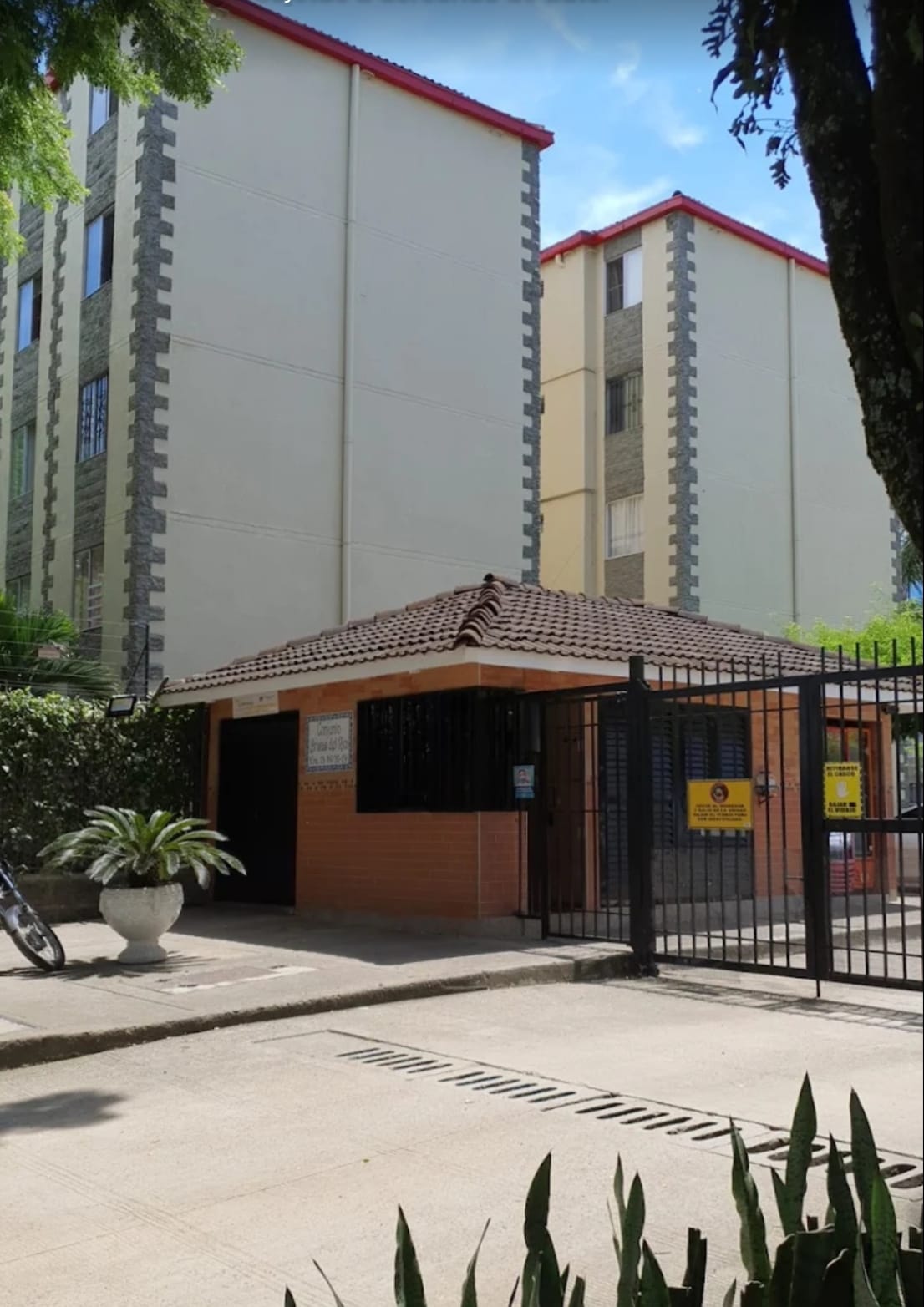 Apartamento en Arriendo en Prados del limonar, Cali