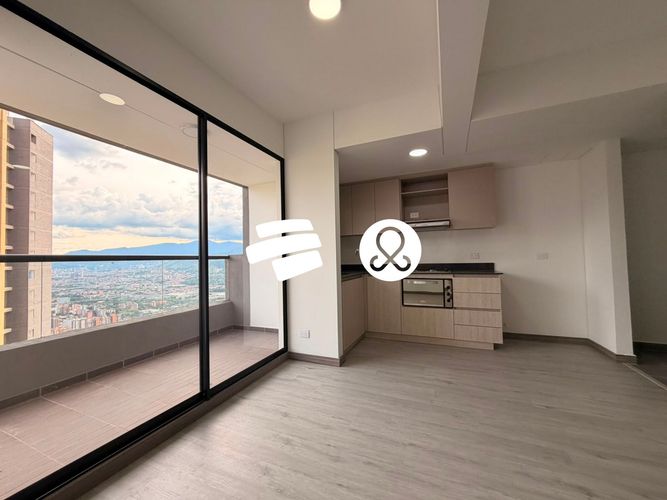 Apartamento de 2 alcobas en venta en Asomadera No.2, Medellín, 72 m² · foto 2 de 14