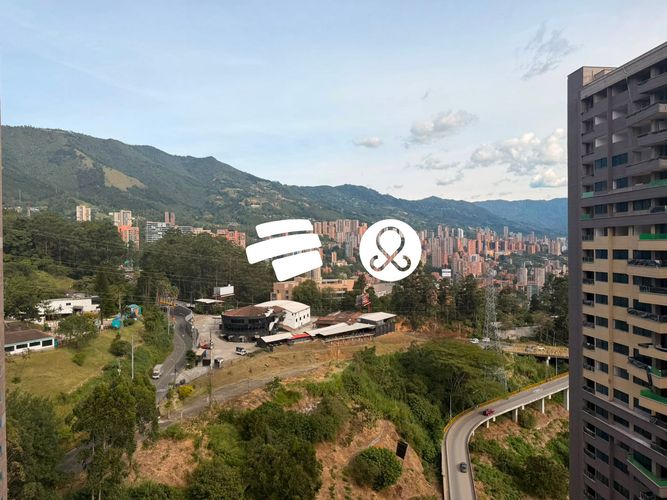 Apartamento de 2 alcobas en venta en Asomadera No.2, Medellín, 72 m² · foto 13 de 14