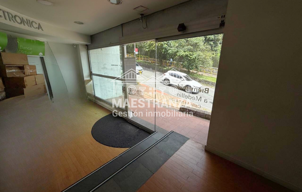 Local comercial en venta en El Poblado, Medellín 2