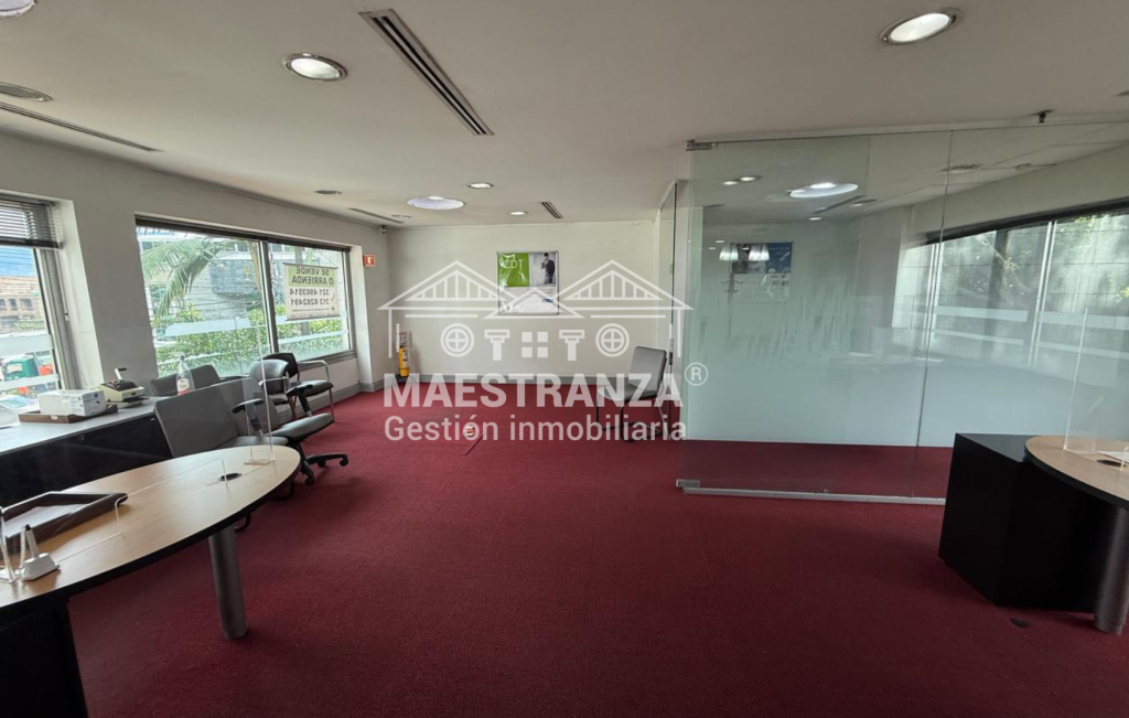 Local comercial en venta en El Poblado, Medellín 4