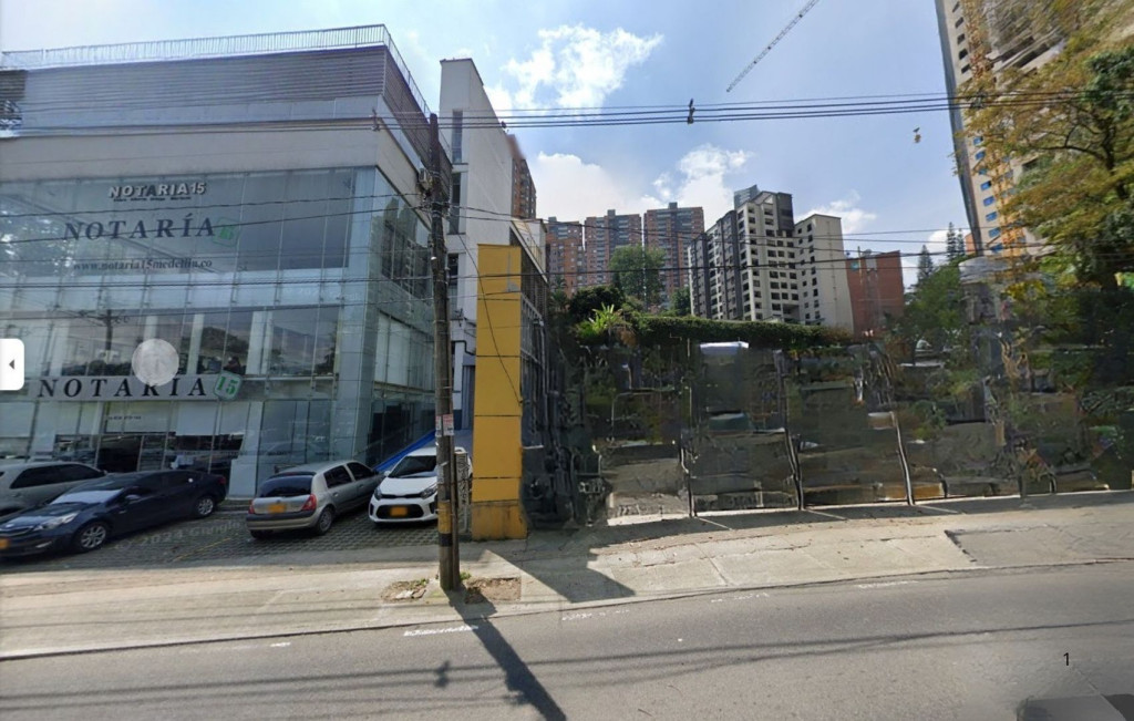 Commercial space for sale in Castropol, Medellín 3