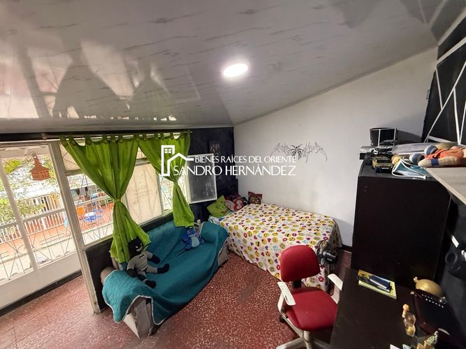Casa de 5 alcobas en venta en Lagos Iv Sector B, Floridablanca, 200 m² · foto 10 de 19