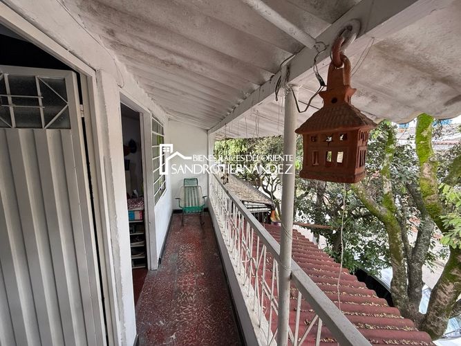 Casa de 5 alcobas en venta en Lagos Iv Sector B, Floridablanca, 200 m² · foto 13 de 19