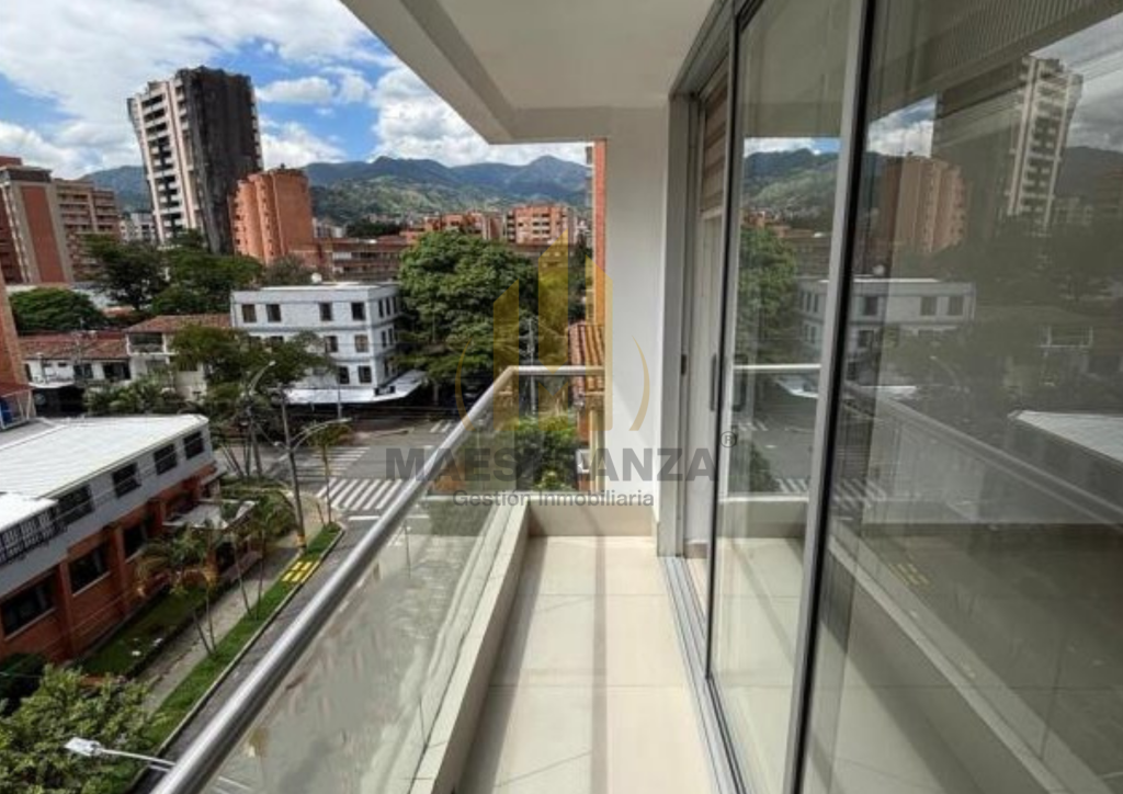 Apartamento en venta en Laureles, Medellín 4
