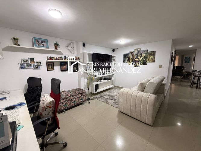 Apartamento de 3 alcobas en venta en Provenza, Bucaramanga, 120 m² · foto 7 de 17