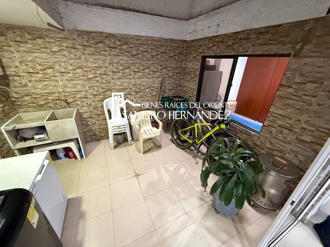 Apartamento de 3 alcobas en venta en Provenza, Bucaramanga, 120 m² · foto 9 de 17