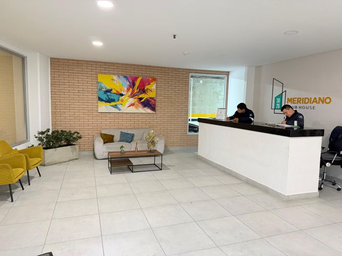 Apartaestudio en venta en Samper Mendoza, Bogotá, 24 m² · foto 2 de 16