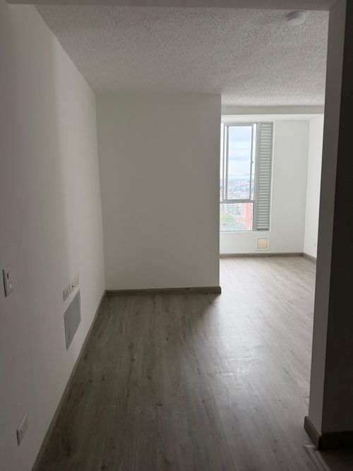 Apartaestudio en venta en Samper Mendoza, Bogotá, 24 m² · foto 3 de 16